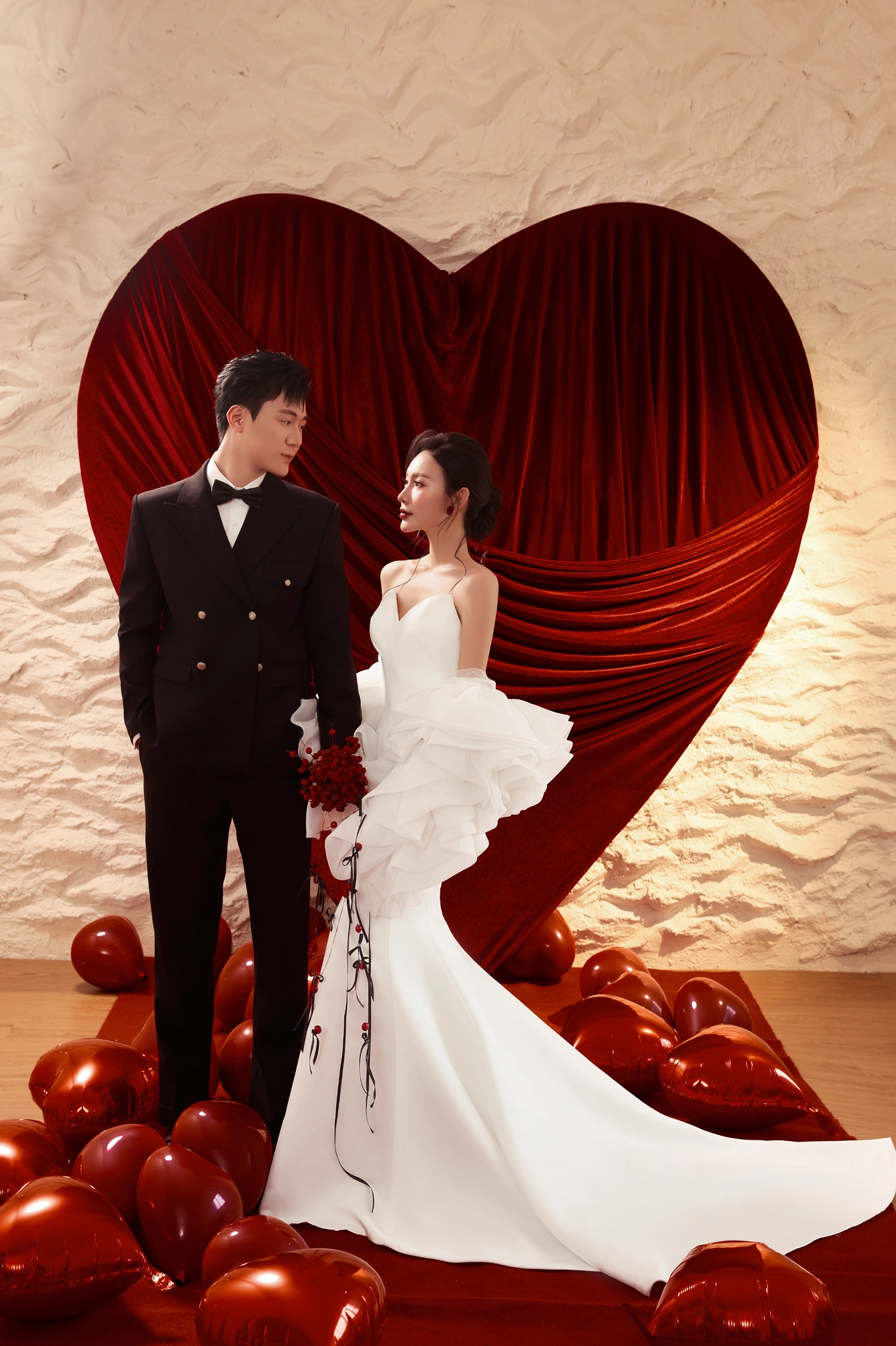 thiep-cuoi-dien-tu-online_1763112799_29a913e5