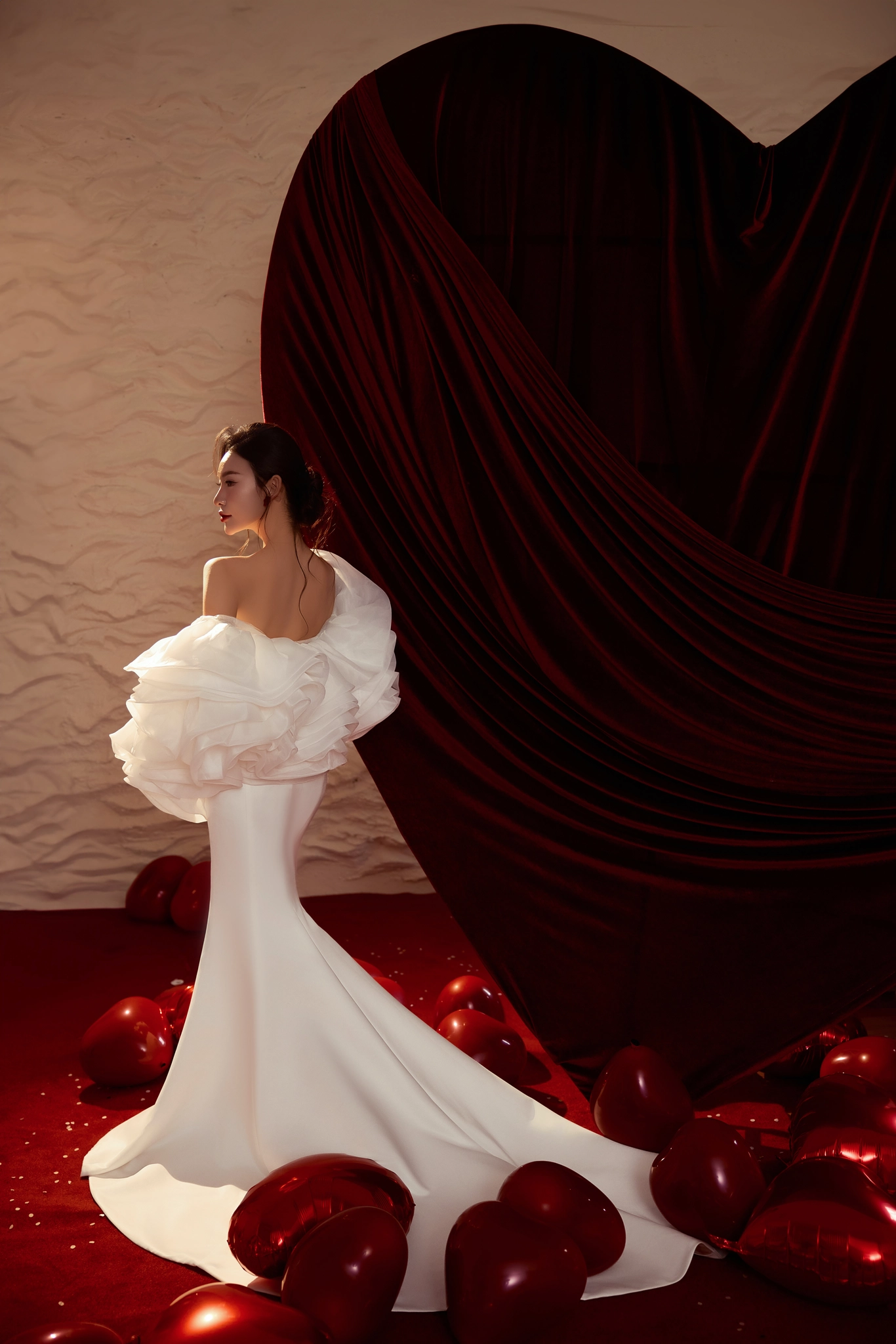 y-tuong-thiep-cuoi-online-doc-dao_1763112796_12a0cdce